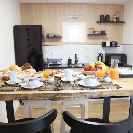 Aires Do Umia Hotel Калдас Де Реис Екстериор снимка