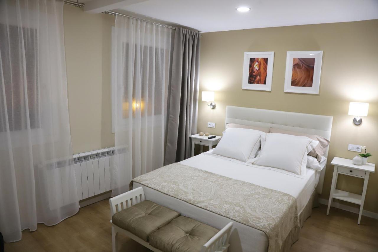 Aires Do Umia Hotel Калдас Де Реис Екстериор снимка