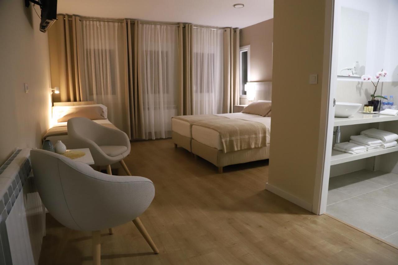 Aires Do Umia Hotel Калдас Де Реис Екстериор снимка