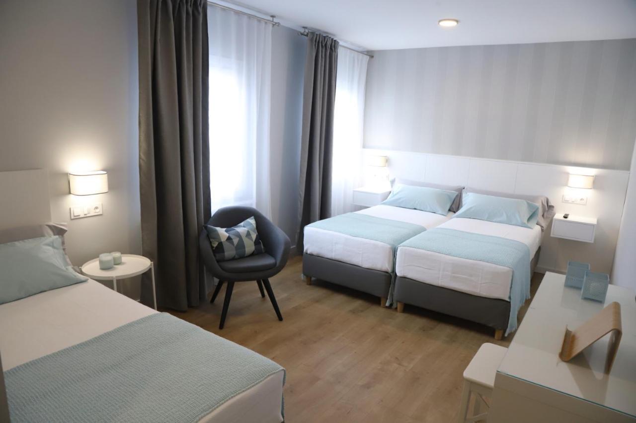 Aires Do Umia Hotel Калдас Де Реис Екстериор снимка