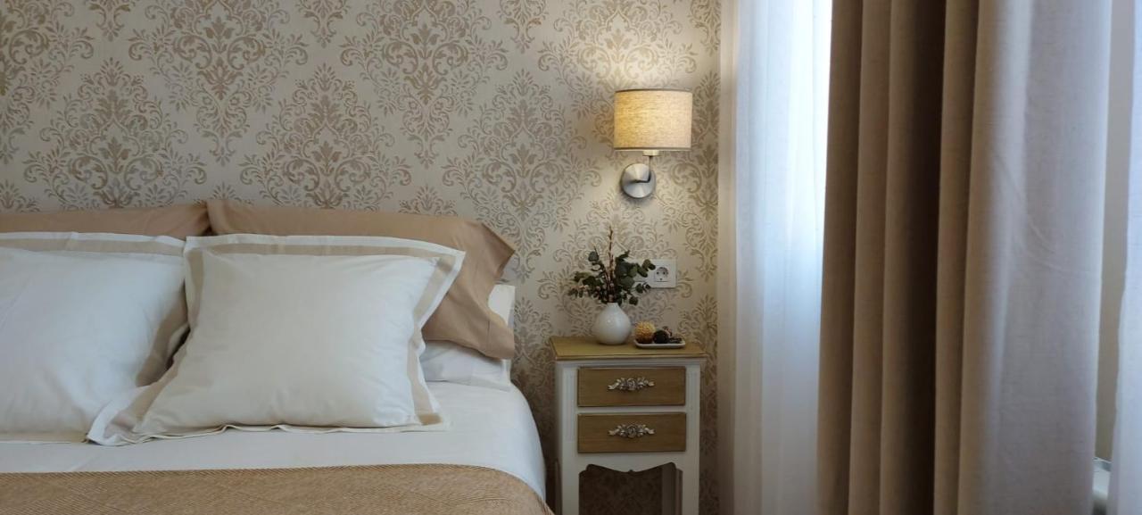 Aires Do Umia Hotel Калдас Де Реис Екстериор снимка